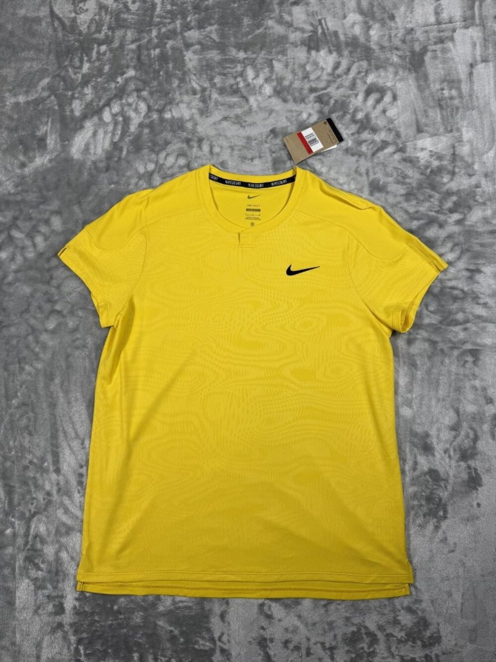 New Nike NikeCourt Dri-FIT Shirt Men's Large Yellow Tennis Athletic FD5261 709